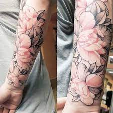 Blackwork Inspiration Inkstinct In 2021 Rose Tattoos For Women Tattoos Feminine Shoulder Tattoos