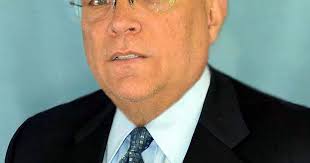 Redington Shores gets a new commissioner, for now