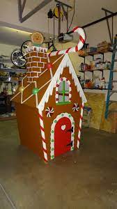 Wait until these two sides are completely dry before moving onto the next walls! Pin On Christmas Gingerbread