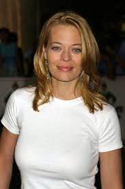 Jeri Ryan Jeri Ryan Big Bust Fashion Jamie Lynn