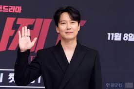 주연도 제작도 다 한 김남길···열혈사제2로 대상까지 거머쥘까 [종합] : 네이트 연예