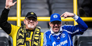 Name of derby references the leftist alignments of st pauli and games between ruhr teams: Duel Antarlini Borussia Dortmund Vs Schalke 04 Laga Klasik Penuh Gengsi Bola Net