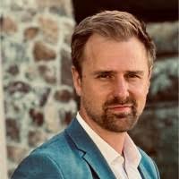 Stuart McQueen Email & Phone Number