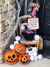 Halloween Front Porch Candy Bucket Decor Diy Halloween Decorations Porch Candy Halloween Front Porch