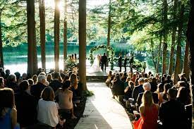 Stephanie Karvellas And Derek Baynton S Upstate Ny Wedding Behind The Scenes Nyc Btsnyc Upstate Ny Wedding Wedding Venue Upstate Ny Outdoor Wedding Venues