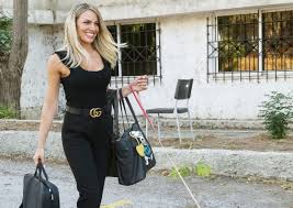 Την ηλικία της θα τη βρείτε στο τέλος του άρθρου. H Iwanna Maleskoy Exei To Pio Dhmofiles Designer A3esoyar Marie Claire O Ti Exei Shmasia Gia Tis Gynaikes