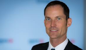 The erste bank open at vienna's stadthalle is the tennis highlight in austria's sport calendar. Martin Spona Leitet Neuen Bereich Digital Sales Bei Der Erste Bank