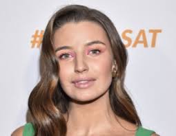 Julia wieniawa i nikodem rozbicki na wakacjach w egipcie w dobie pandemii! Julia Wieniawa W Sportowym Stroju W Tle Mistrz Drugiego Planu To Nikodem Rozbicki Wideo Magazyn Rmf Fm