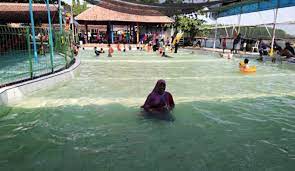 Senok mah cuma wong tani kang. Deretan Kolam Renang Di Pekalongan Beserta Tiket Masuknya Trip Jalan Jalan