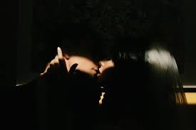 Was wir beim Küssen über uns verraten - [GEO]