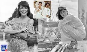 У крис есть две сестры по имени: Stewardess Kris Jenner Poses In Never Seen Before Photos Daily Mail Online