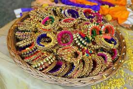 Pin By Rainbow Dazzle On All About Mehndi Desi Wedding Decor Indian Wedding Favors Wedding Gift Pack