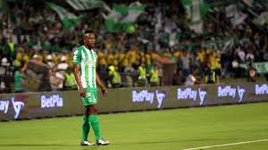 Yerson candelo (born 24 february 1992) is a colombian footballer who currently plays for atlético nacional in colombian tournament liga águila. Yerson Candelo No Sera Tenido En Cuenta Ante Millonarios Sorprendido Alcoholizado En Un Reten De La Policia Goal Com
