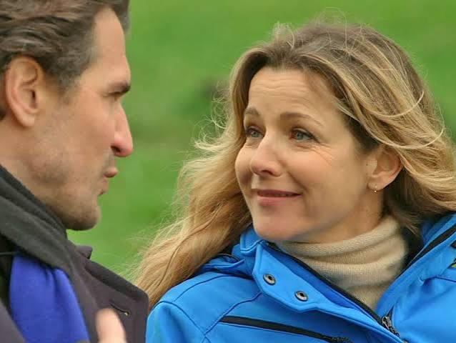 Les mystères de l'amour (spoiler) : le départ de Bénédicte, Laure Guibert prend le large | Toutelatele