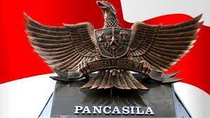 Pengertian pancasila adalah suatu ideologi dan dasar negara indonesia yg menjadi landasan dari segala keputusan bangsa dan mencermin. Pancasila Adalah Dasar Negara Bukan Pilar