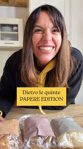 🌻 Non tutti i mieli sono uguali. Alcuni, come quello di girasole, sembrano  avere una personalità tutta loro: brillante, solare, genuina. È delicato,  ma non passa inosservato. Perfetto per chi vuole iniziare