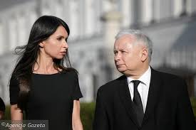Polityczna kariera rodziców sprawiła, że kaczyńska i jej marta kaczyńska jest dyplomowaną prawniczką, autorką książek oraz felietonów. Marta Kaczynska Wziela Slub Cywilny Jaroslaw Kaczynski Wsrod Gosci Polityka Wiadomosci Gazeta Pl