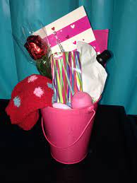 Find thoughtful valentines day gift ideas for girlfriend such as personalized photo coffee mugs, personalized carved in love picture frame, romantic personalized coffee mug set. Pin On Baskets Made By Me