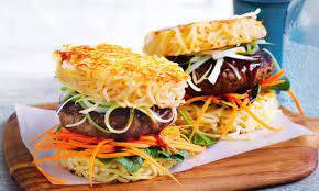Misalnya saja kamu harus menentukan produk ideal yang akan dipasarkan ke berbagai kalangan. 7 Ide Bisnis Makanan Fusion Unik Yang Dijamin Laris Manis Cermati Com