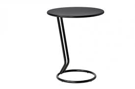 Un bout de canapé, parfois appelé aussi coin canapé, est une sorte de petite table servant à supporter des objets de décoration dans le salon et comme son nom l'indique, on le trouve la plupart du temps au bout d'un canapé ou dans un coin entre un canapé et un fauteuil. End Tables Bout De Canape Boggie Rent End Tables Design Vachon Decoration