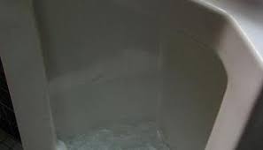While it's not as powerful as normal ice melt, it does melt the ice (slow. Fertilizer Can Melt Snow And Ice Broken Secrets