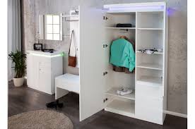 On retrouve un lit en mezzanine, un bureau spacieux ainsi. Meuble D Entree Design Blanc Laque Pour Meuble Entree