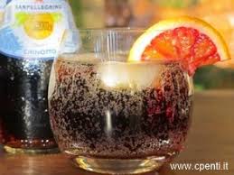 Bourbon, simple syrup, water, angostura bitters. Cocktail Shirley Temple
