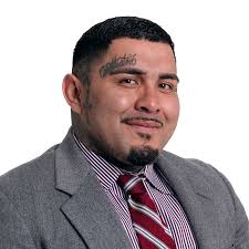 Robert Sosa's Instagram, Twitter & Facebook