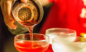 Sep 16, 2019 · the strainer is placed over the mouth of the shaker, with the small holes letting the drink pass through, leaving the ice in the shaker. The History Of Your Trusty Hawthorne Strainer Tales Of The Cocktail Foundation