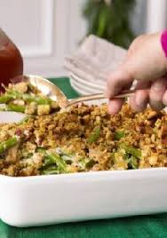 Classic Green Bean Casserole Can You Even Imagine A Holiday Without Green Bean Casserole Don T Try The Cheesy Crunch Veggie Dishes Recipes Holiday Cooking