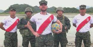 Brasil, noticias en imagenes, fotos, videos, audios, infografias, interactivos y resumenes de peru vs. Comando Especial Del Vraem Da Sus Mejores Energias A La Bicolor Previo A Peru Vs Brasil Por La Copa America Video Deportes Correo