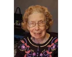 Etta Chaney's Instagram, Twitter & Facebook