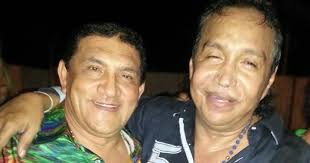 Usuarios de las redes sociales revivieron un video en el que se ve a poncho zuleta hablando sobre jorge oñate en un concierto y que no ha gustado mucho entre sus fans. Diomedes Diaz Felicita A Poncho Zuleta Feliz Cumpleanos Maestro Diomedes Diaz