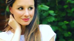 Erika szabó was born on november 24, 1984. Ferjhez Ment Szabo Erika Szineszno 24 Hu