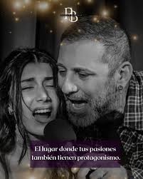 Un escenario, un micrófono y la noche más importante de su vida. En Palacio  Belgrano no sólo celebramos un cumpleaños, sino también la pasión de quien  lo vive. Aquí, cada evento se