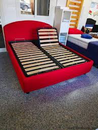 Beliani ha la più ampia scelta di arredi moderni di alta qualità, letti in pelle, divani letto e letti in tessuto a prezzi convenienti. Letto Contenitore Solaria Con Rete Alza Testa Piedi Dormicisu Com