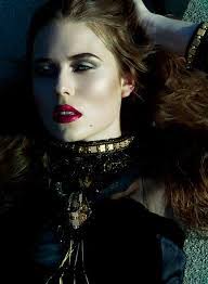 Alexandra Fant's Instagram, Twitter & Facebook