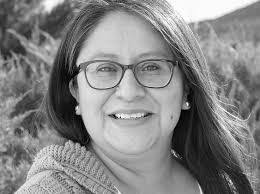 Hilda Bates's Instagram, Twitter & Facebook