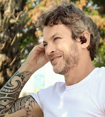 אני סוג של ילדה טובה עם כמה סימני קריאה. Mooki ×ž×•×§×™ Facebook