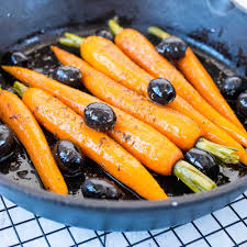 Carottes Aux Olives Et Au Cumin La Cerise Sur Le Maillot Recette Carotte Carotte Cumin Olives