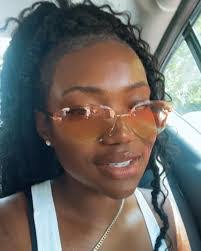 Lynda Malone's Instagram, Twitter & Facebook