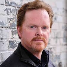 Material Bank CEO And Leadership: Executives and Demographics