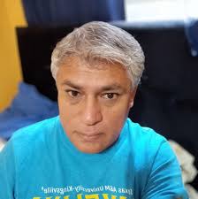 Do you remember this mixer from the early 90s? On this Numark ppd 1975, I  mostly worked in 1992-1994. Then it was a miracle of technique with a  sampler.