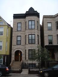 View floor plans, photos, prices and find the perfect rental today. Wrigleyville Brownstone Front Of Greystone From Roscoe Street 350 Flat Rate Per Night 3 Separate Un Chicago Architecture Chicago Buildings Chicago Vacation
