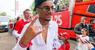 Malik Tillman-deal uitgelegd: "Bayern heeft wel wat…