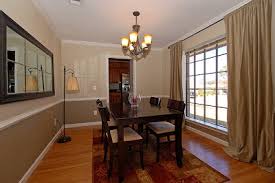 Paint is cheap, and different techniques can give your wall impression of wallpaper or draw attention to wood chair rails. 26 Ideas For Design Painting Ideas For Dining Room With Chair Rail Hausratversicherungkosten Info