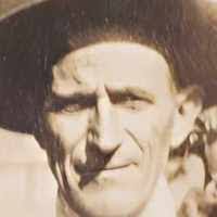 Jose Lorenzi's Instagram, Twitter & Facebook