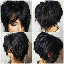 Flatterende Gelaagde Korte Kapsels Voor Dik Haar Kapsels 2020 Nieuwe Kapsels En Haarkleuren Haircut For Thick Hair Thick Hair Styles Short Hair Styles