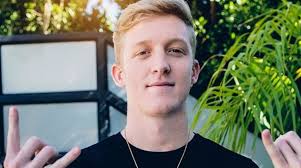 Most of their content includes game guides, livestreams, commentary and news. Tfue Blown Away By Insane Stats Making Him The New Face Of Twitch Dexerto
