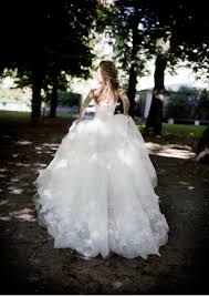 Gestern hab ich dann mal schnittmuster gemacht Brautkleid Der Woche Lea Von Garamaj Hochzeitsblog I Brautsalat
